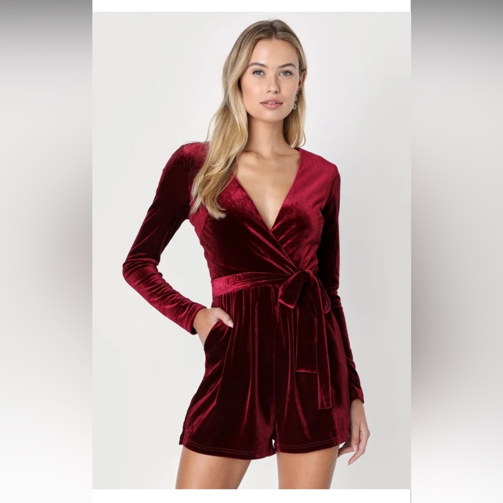 Lulus Romantic Moves Burgundy Velvet Long Sleeve Romper-size small